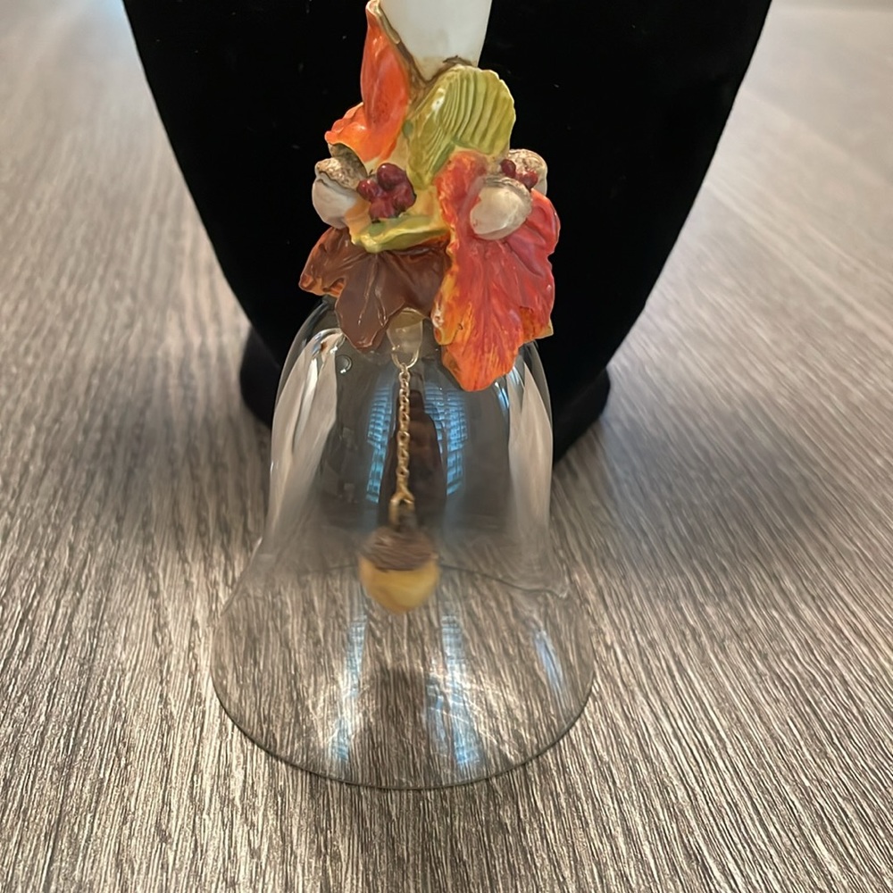 Vintage Fall Bell - Picture 5 of 8